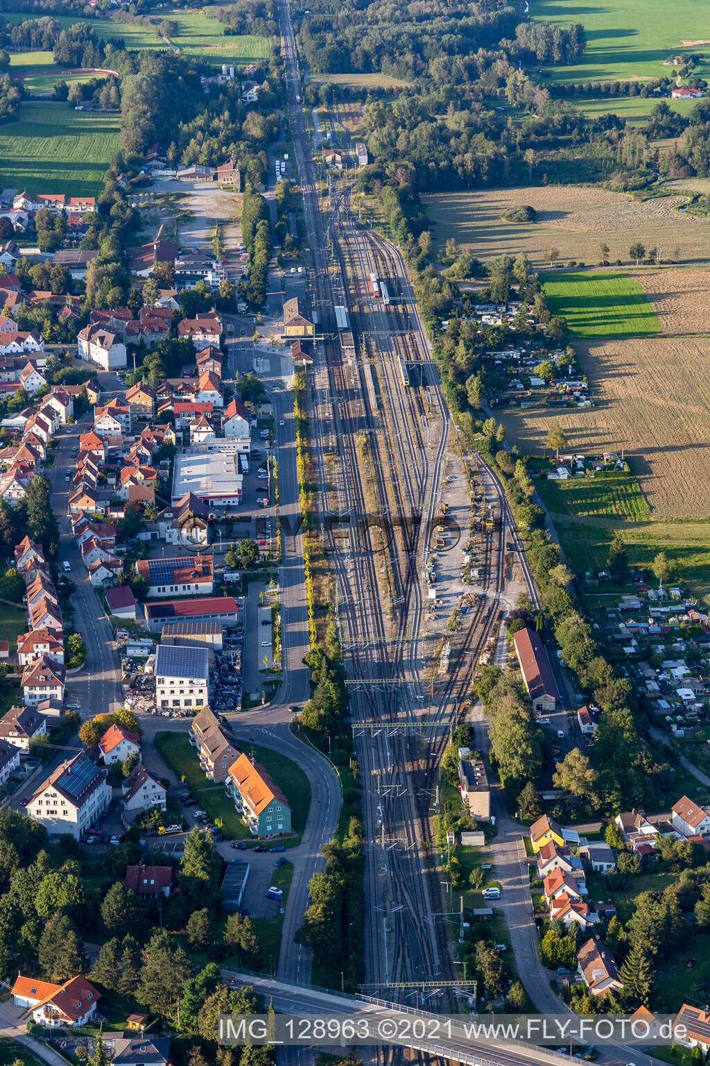 Vue aérienne de Gare à le quartier Steegen in Aulendorf dans le département Bade-Wurtemberg, Allemagne