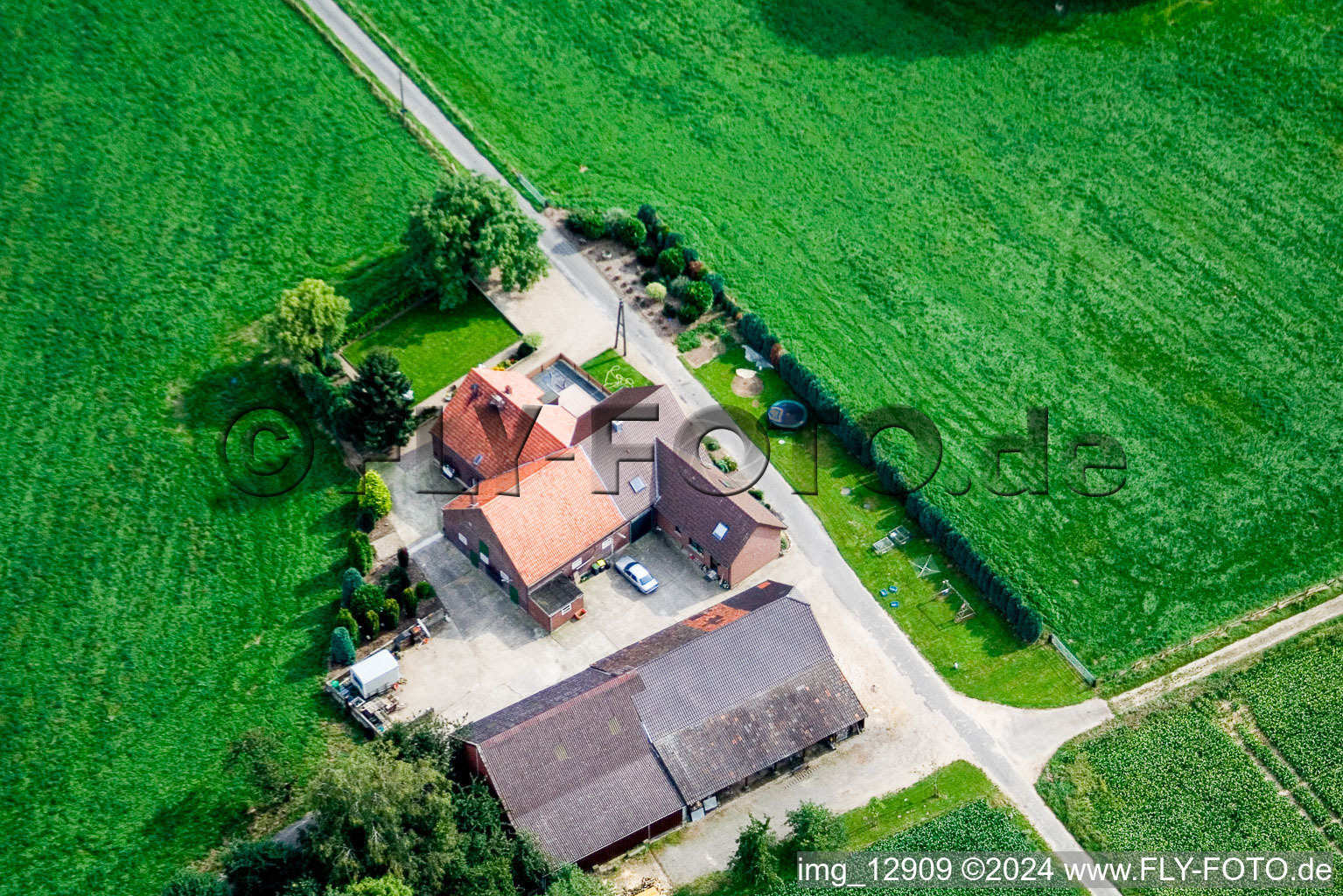 Entre Kerken et Limbourg à Kerken dans le département Rhénanie du Nord-Westphalie, Allemagne hors des airs