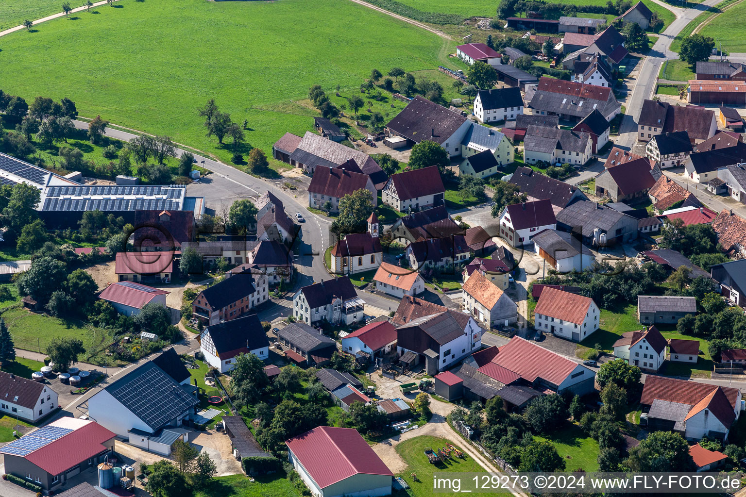 Vue aérienne de Saint Anastase à le quartier Ittenhausen in Langenenslingen dans le département Bade-Wurtemberg, Allemagne