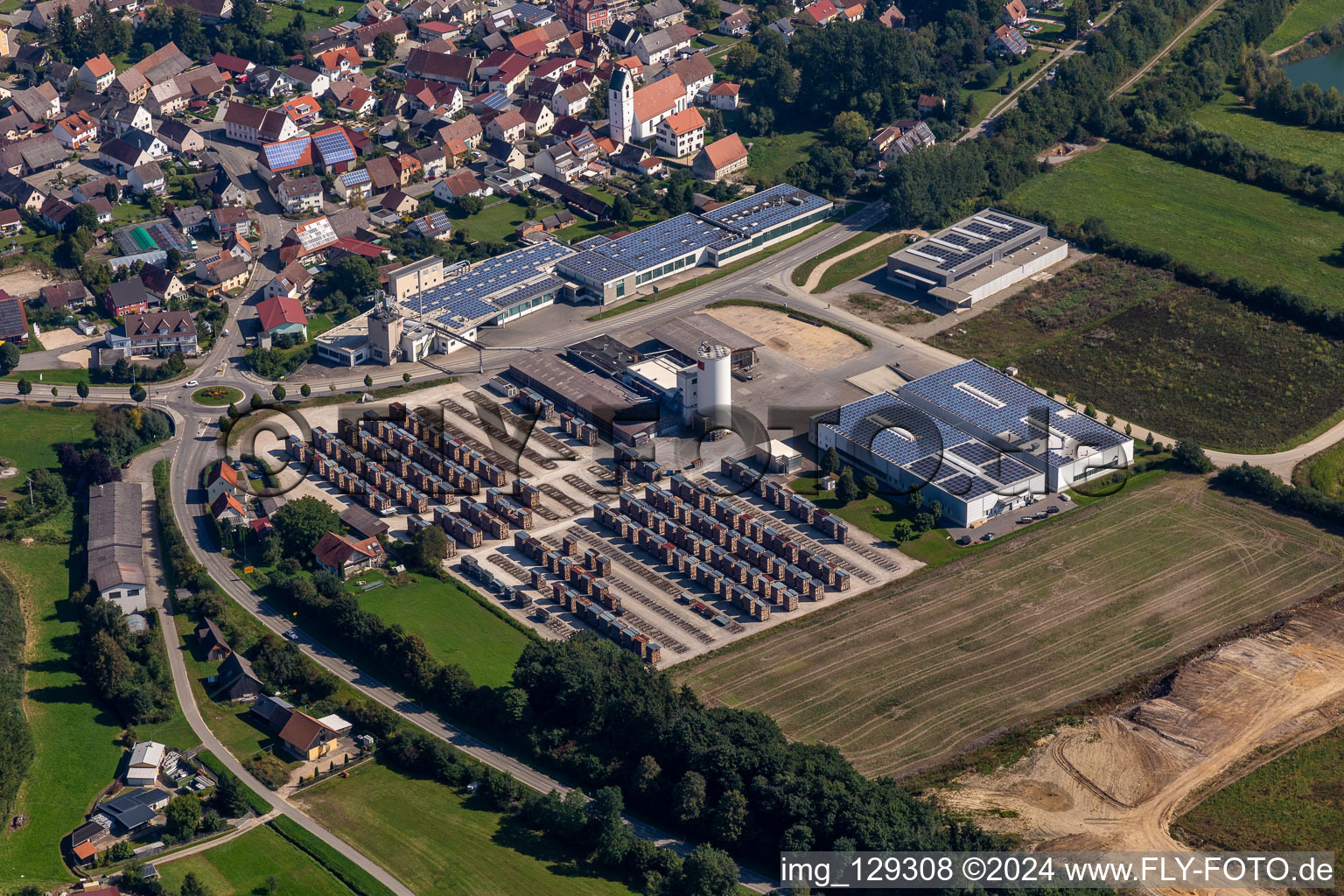 Vue aérienne de Locaux d'usine d'Anton Kessel GmbH à Andelfingen à le quartier Andelfingen in Langenenslingen dans le département Bade-Wurtemberg, Allemagne