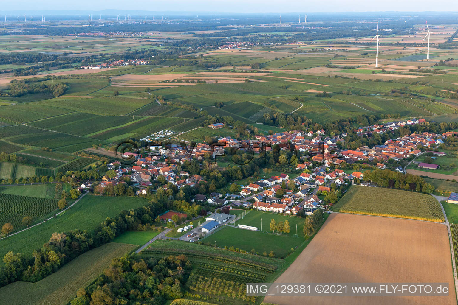 Image drone de Dierbach dans le département Rhénanie-Palatinat, Allemagne