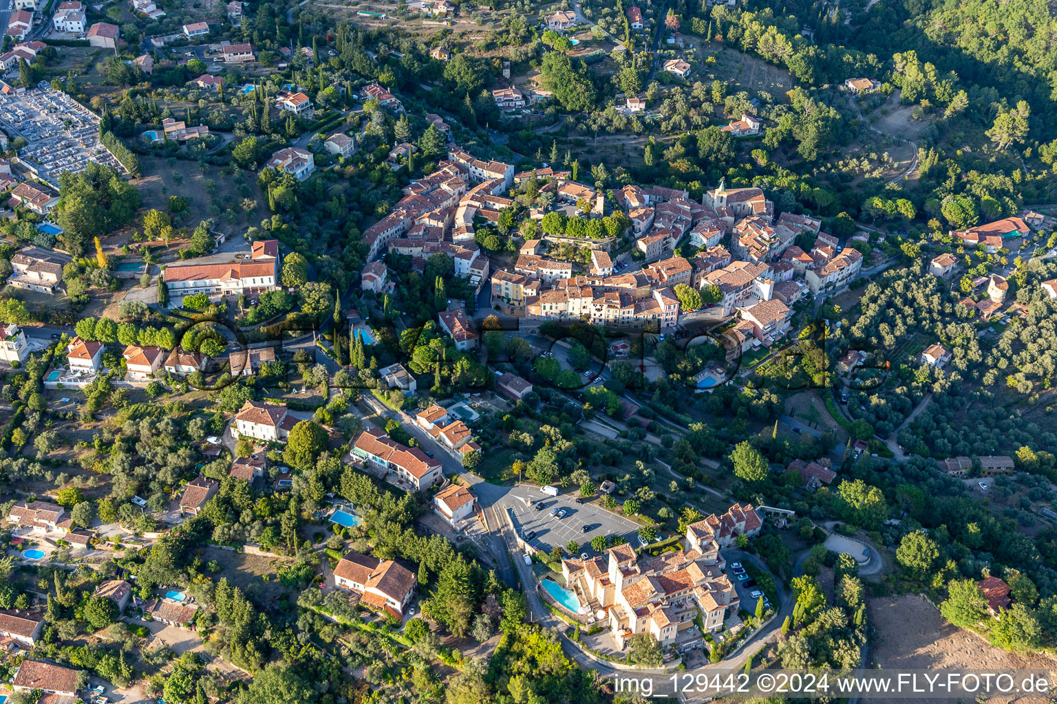 Photographie aérienne de Tourrettes dans le département Var, France