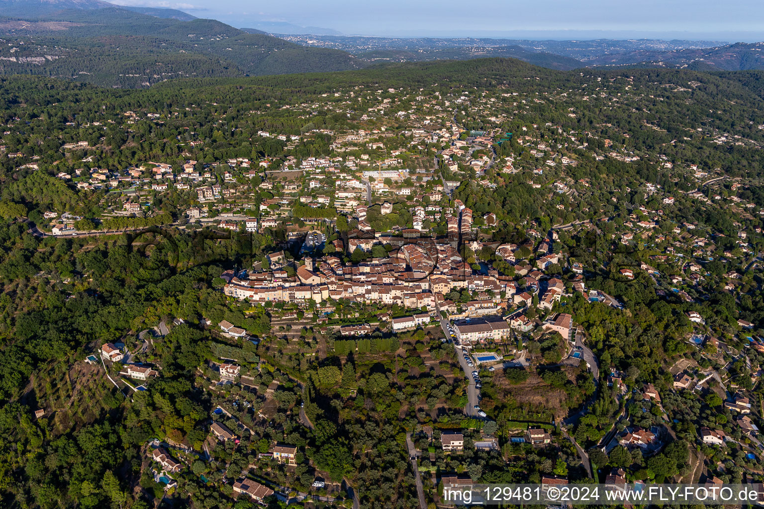 Montauroux dans le département Var, France d'en haut