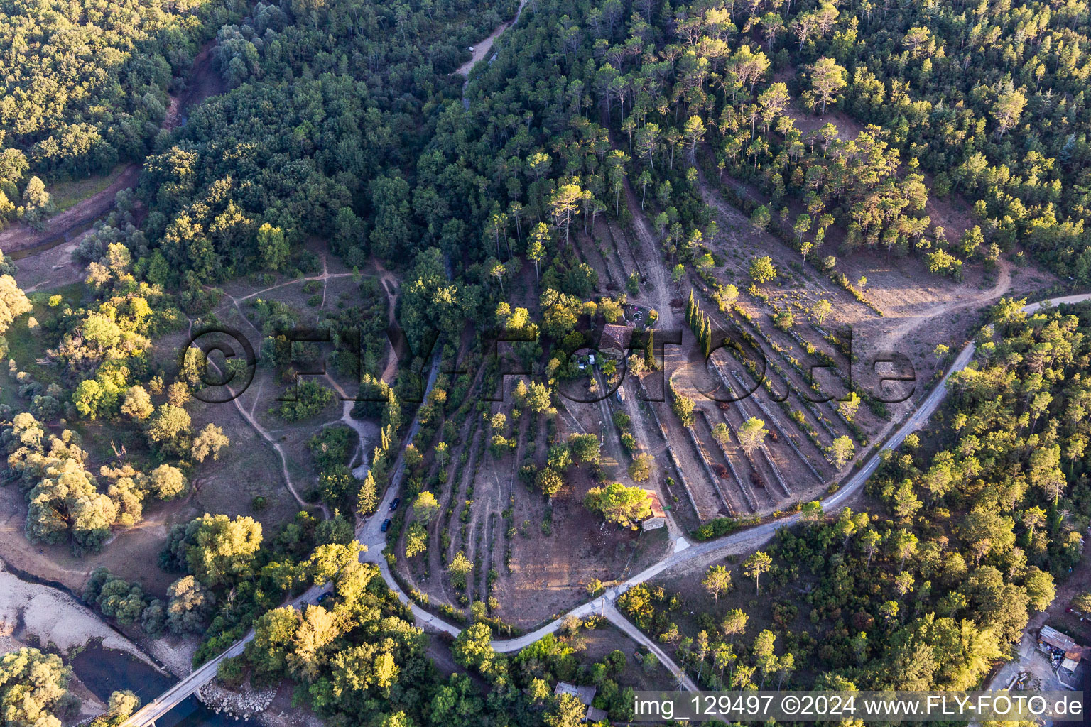 Callian dans le département Var, France depuis l'avion