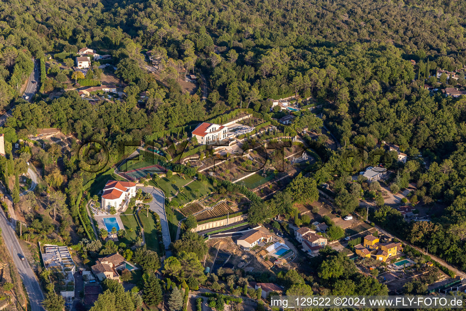 Montauroux dans le département Var, France d'un drone