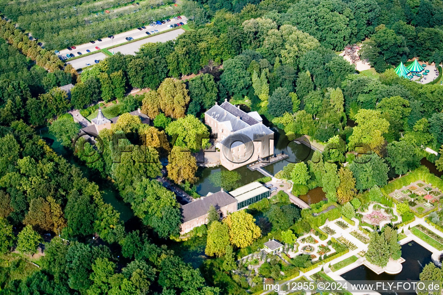 Arcen dans le département Limbourg, Pays-Bas depuis l'avion