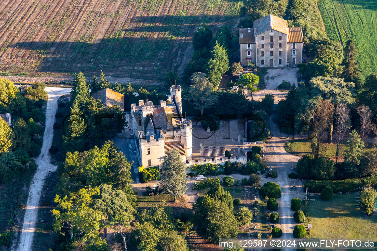 Photographie aérienne de Clamasix Domaine Breuil à Graveson dans le département Bouches du Rhône, France