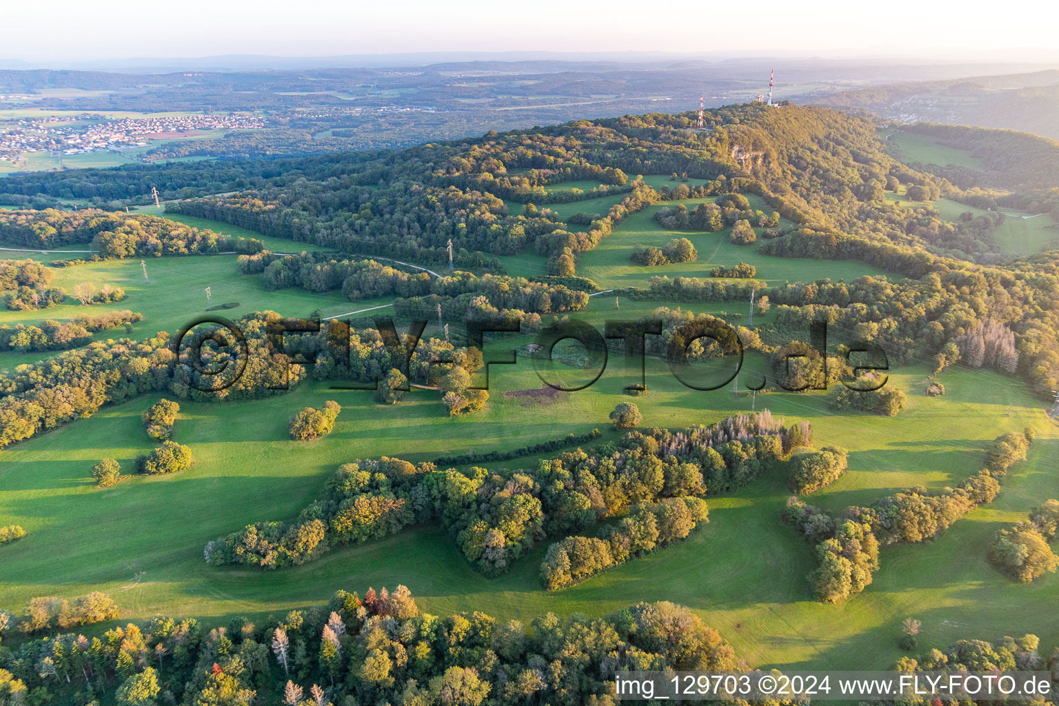 Vue aérienne de Montfaucon dans le département Doubs, France