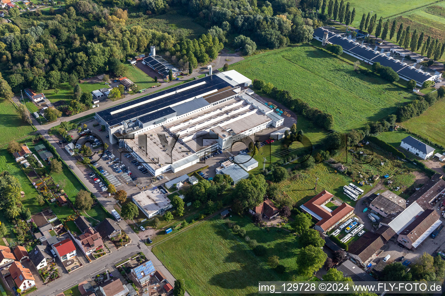 Webasto Mécatronique à le quartier Schaidt in Wörth am Rhein dans le département Rhénanie-Palatinat, Allemagne vue d'en haut