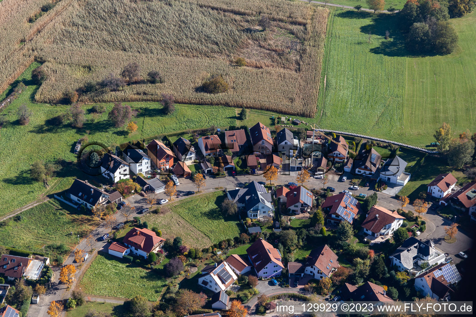 Vue aérienne de Schubertstr à le quartier Langensteinbach in Karlsbad dans le département Bade-Wurtemberg, Allemagne