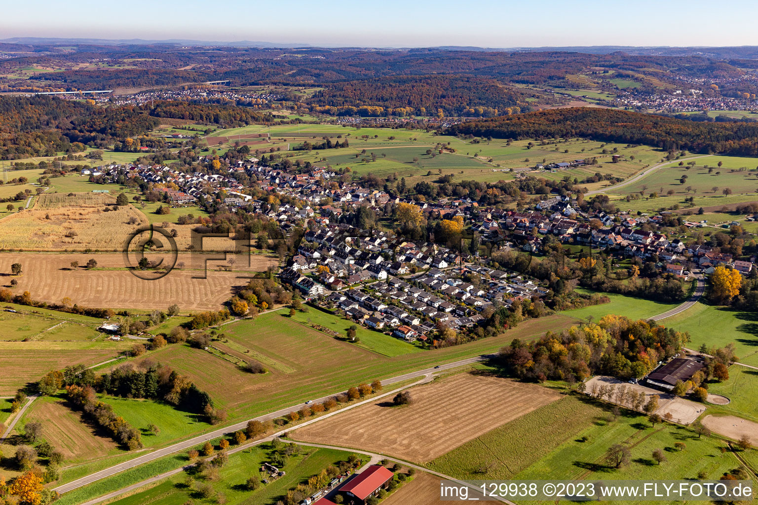 Vue aérienne de Quartier Auerbach in Karlsbad dans le département Bade-Wurtemberg, Allemagne