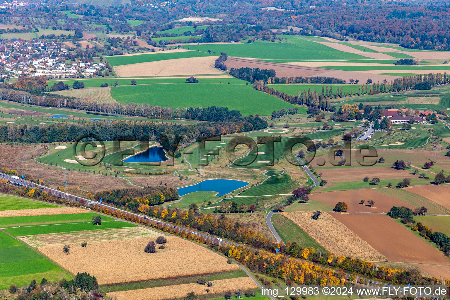 Superficie du parcours de golf Golfpark Karlsruhe GOLF absolu à le quartier Hohenwettersbach in Karlsruhe dans le département Bade-Wurtemberg, Allemagne depuis l'avion