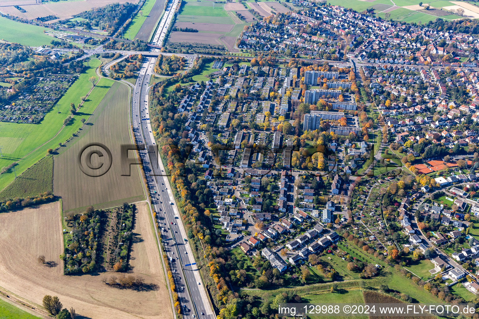 Quartier Rüppurr in Karlsruhe dans le département Bade-Wurtemberg, Allemagne d'en haut