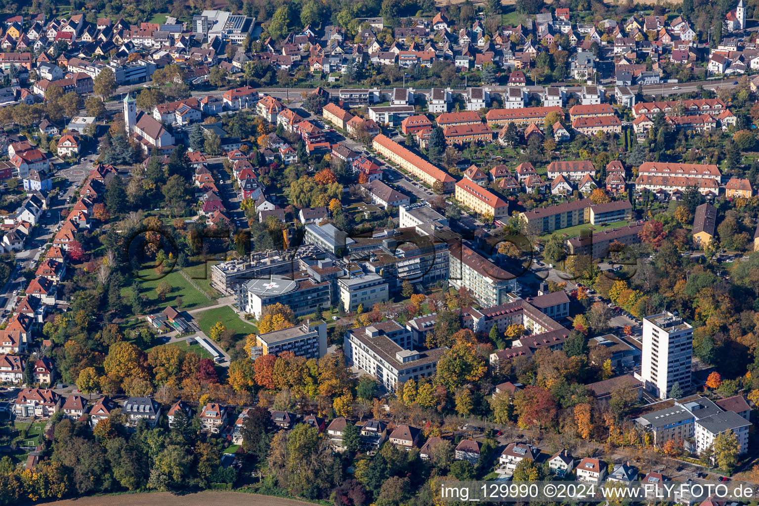 Vue aérienne de Hôpital des diaconesses Karlsruhe-Rüppurr à le quartier Rüppurr in Karlsruhe dans le département Bade-Wurtemberg, Allemagne