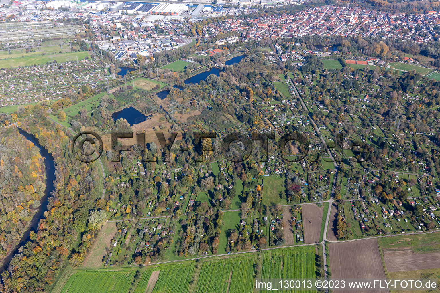 Vue aérienne de Emplacement du jardin familial à le quartier Daxlanden in Karlsruhe dans le département Bade-Wurtemberg, Allemagne