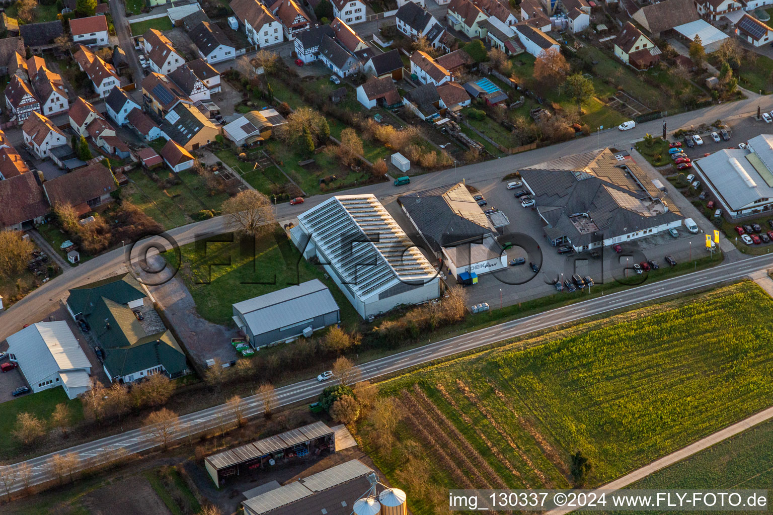 Vue aérienne de Edeka Paul à Steinfeld dans le département Rhénanie-Palatinat, Allemagne