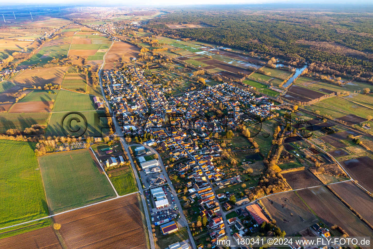 Steinfeld dans le département Rhénanie-Palatinat, Allemagne vue du ciel