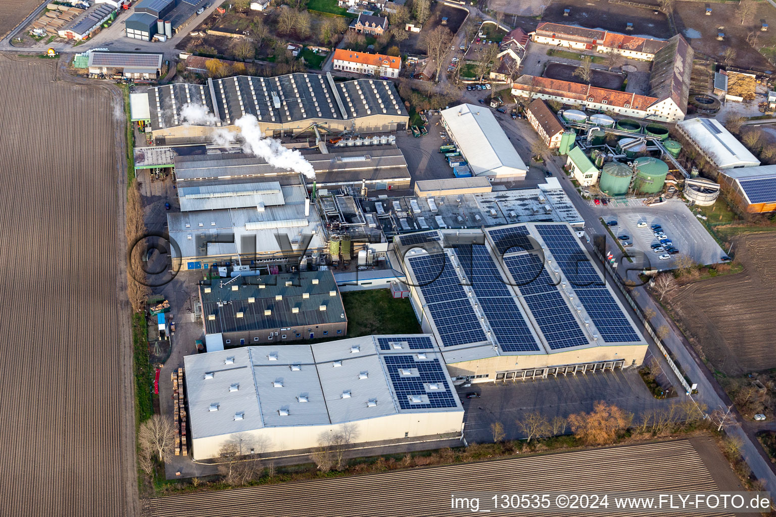 Vue aérienne de Usine Intersnack Deutschland SE Petersau à le quartier Mörsch in Frankenthal dans le département Rhénanie-Palatinat, Allemagne