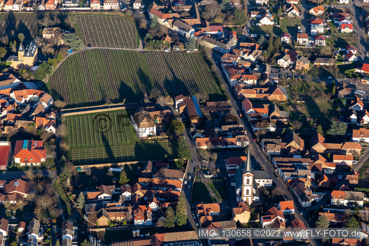 Image drone de Edesheim dans le département Rhénanie-Palatinat, Allemagne