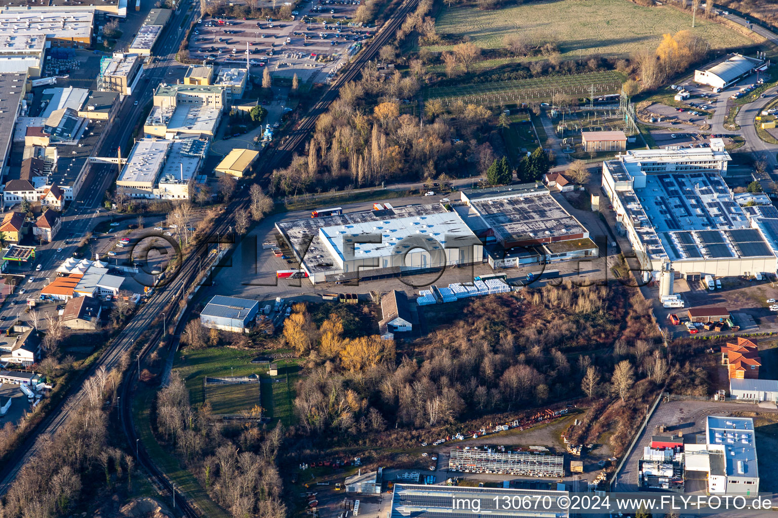 Vue aérienne de CONLOG GmbH & Co. KG à Edenkoben dans le département Rhénanie-Palatinat, Allemagne