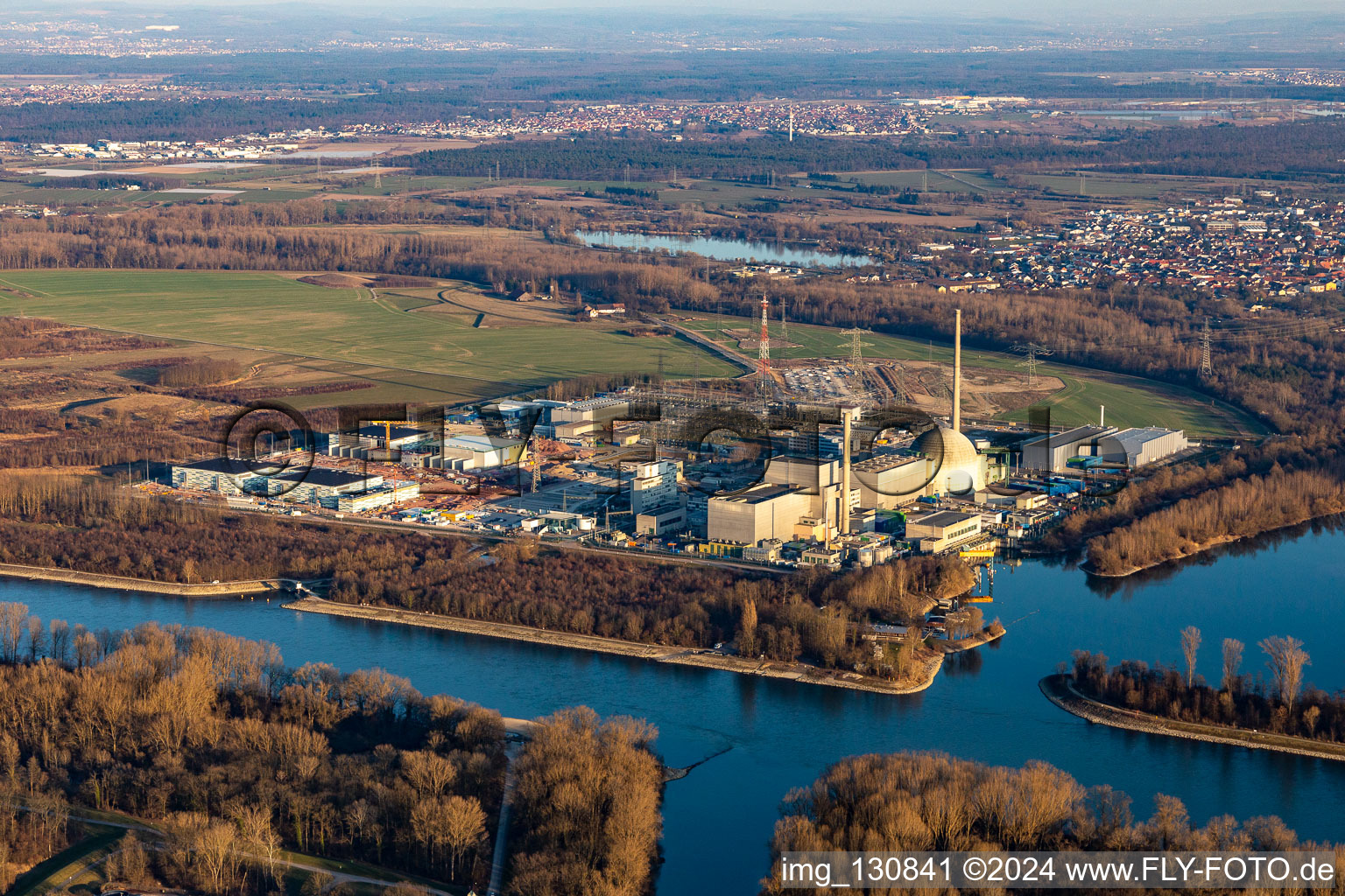 Vue aérienne de EnBW Kernkraft GmbH (EnKK), Philippsburg à Philippsburg dans le département Bade-Wurtemberg, Allemagne