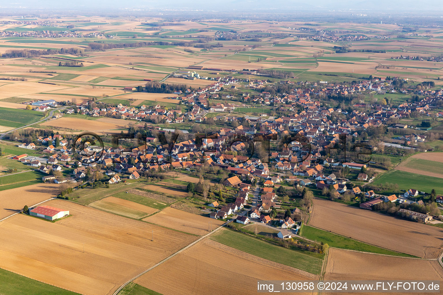 Seebach dans le département Bas Rhin, France vu d'un drone