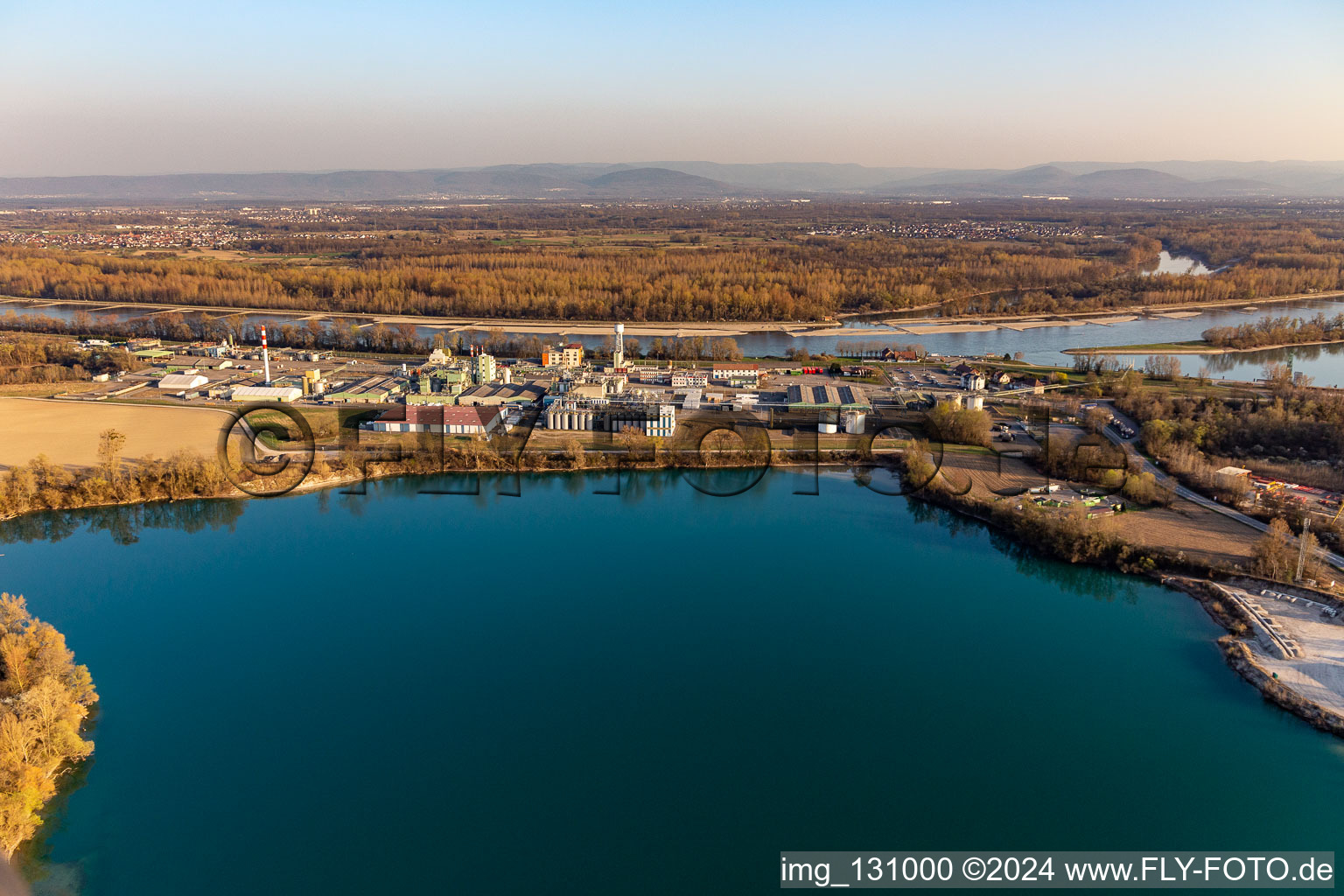 Vue aérienne de Additifs pour l'huile Evonik ; DOW SAS à Lauterbourg dans le département Bas Rhin, France