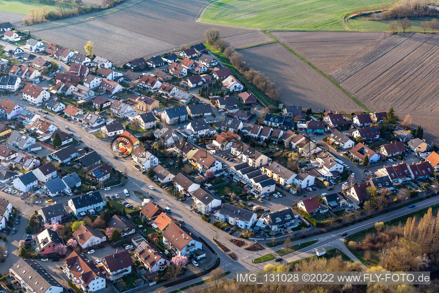 Vue aérienne de Trifelsstr à Hagenbach dans le département Rhénanie-Palatinat, Allemagne