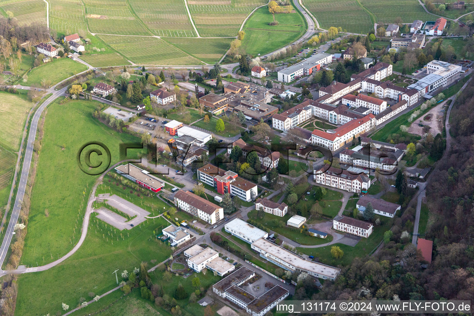 Vue oblique de Clinique du Palatinat Landeck à Waldhambach dans le département Rhénanie-Palatinat, Allemagne