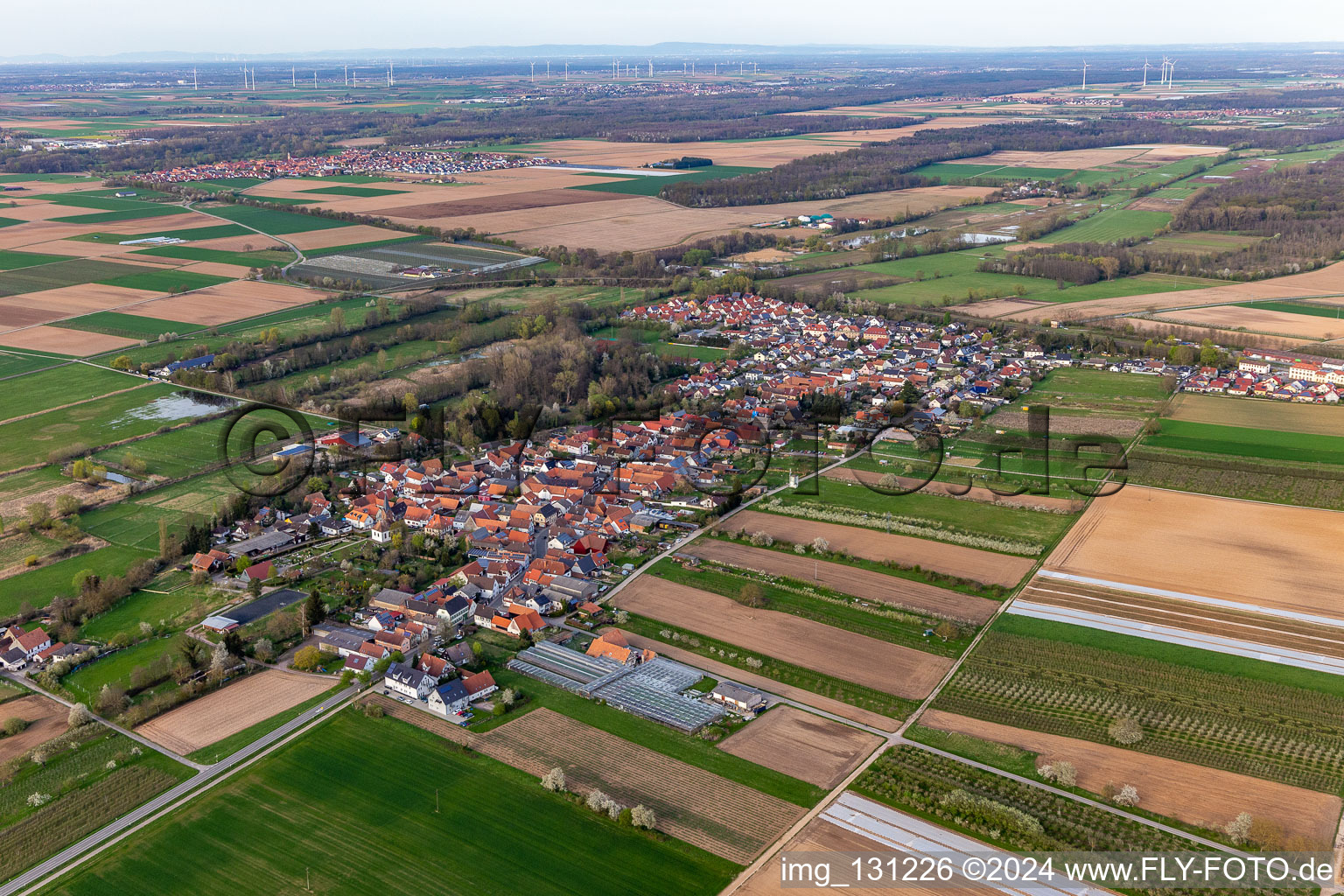 Photographie aérienne de Winden dans le département Rhénanie-Palatinat, Allemagne