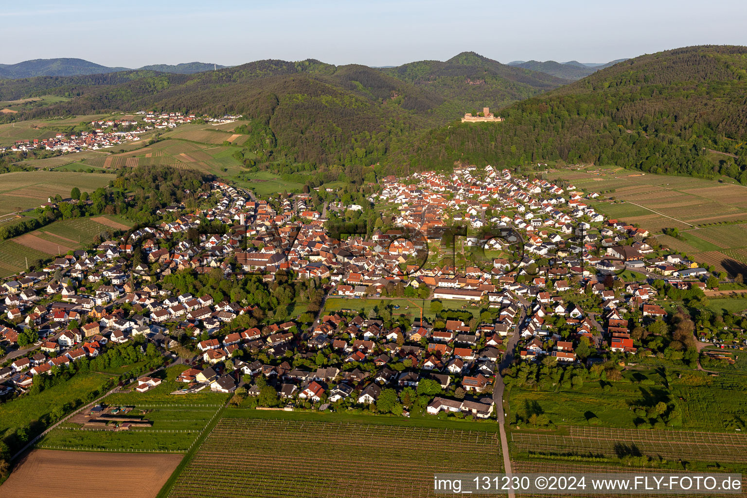 Klingenmünster dans le département Rhénanie-Palatinat, Allemagne vue d'en haut