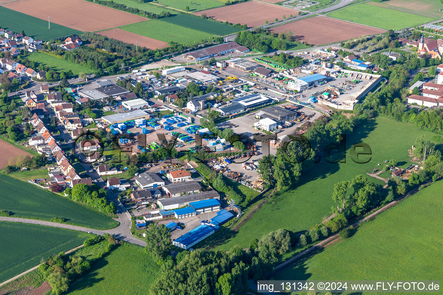 Enregistrement par drone de Landau in der Pfalz dans le département Rhénanie-Palatinat, Allemagne