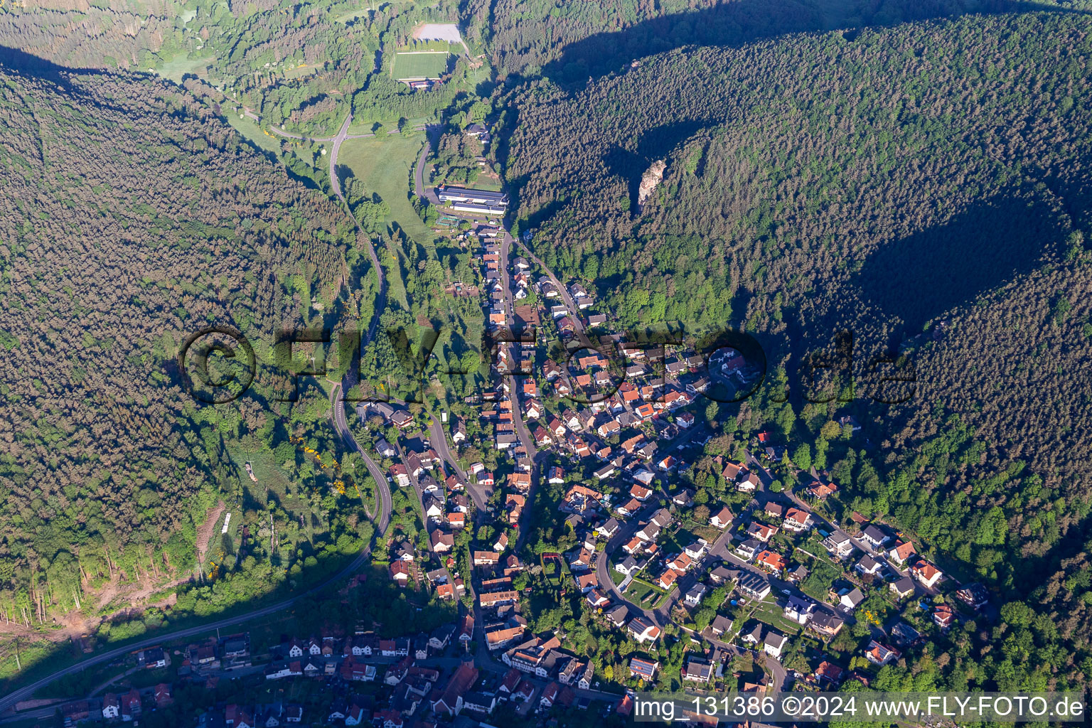 Lug dans le département Rhénanie-Palatinat, Allemagne du point de vue du drone