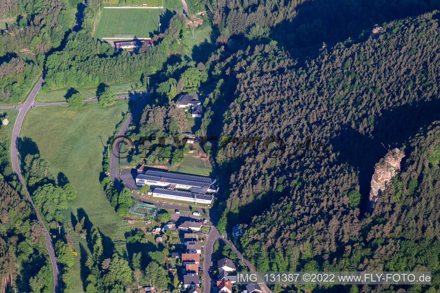Vue aérienne de Friedrichsfelsen à Lug dans le département Rhénanie-Palatinat, Allemagne