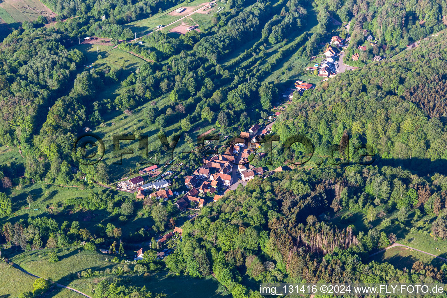 Image drone de Oberschlettenbach dans le département Rhénanie-Palatinat, Allemagne