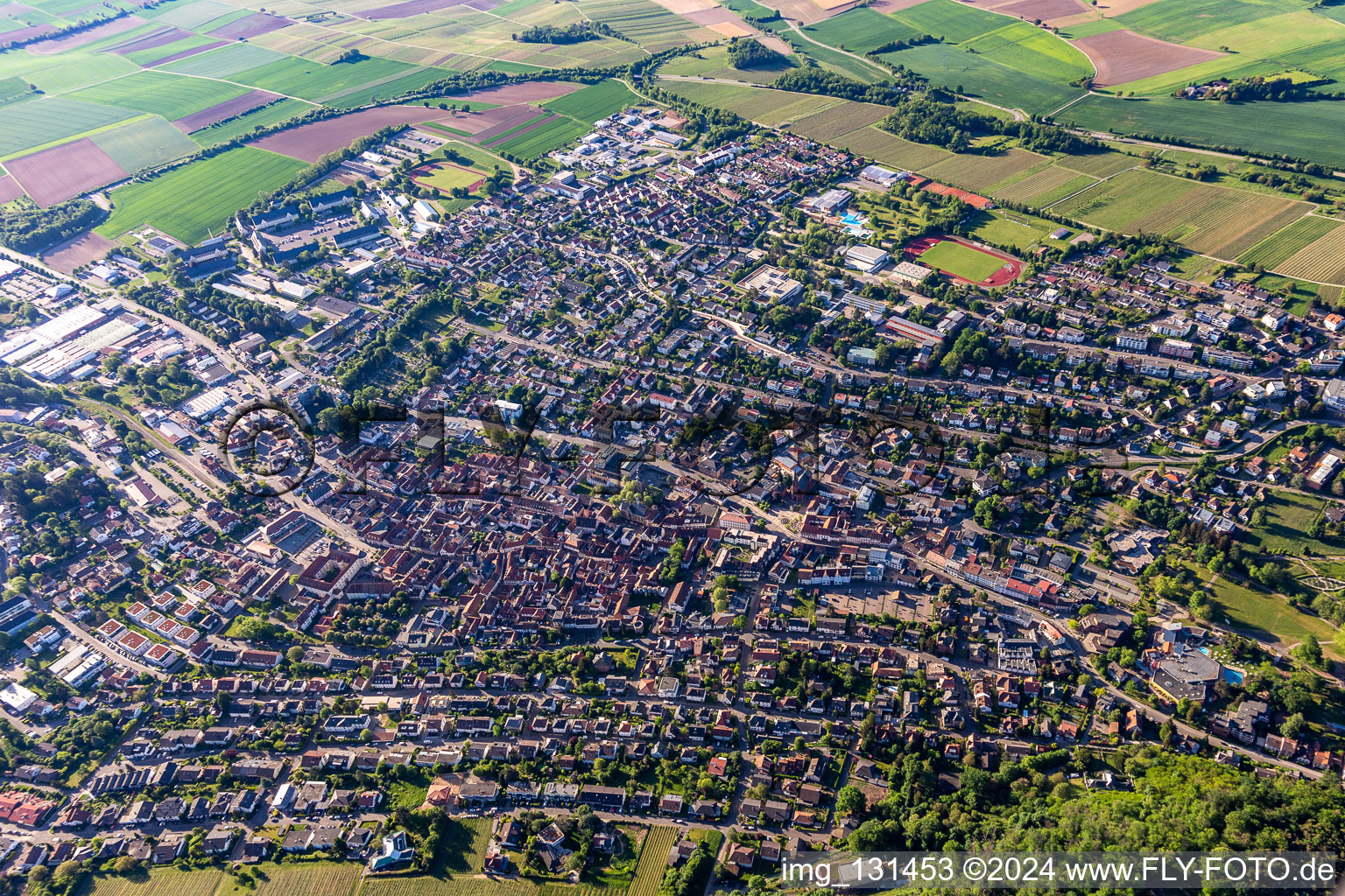 Bad Bergzabern dans le département Rhénanie-Palatinat, Allemagne d'en haut