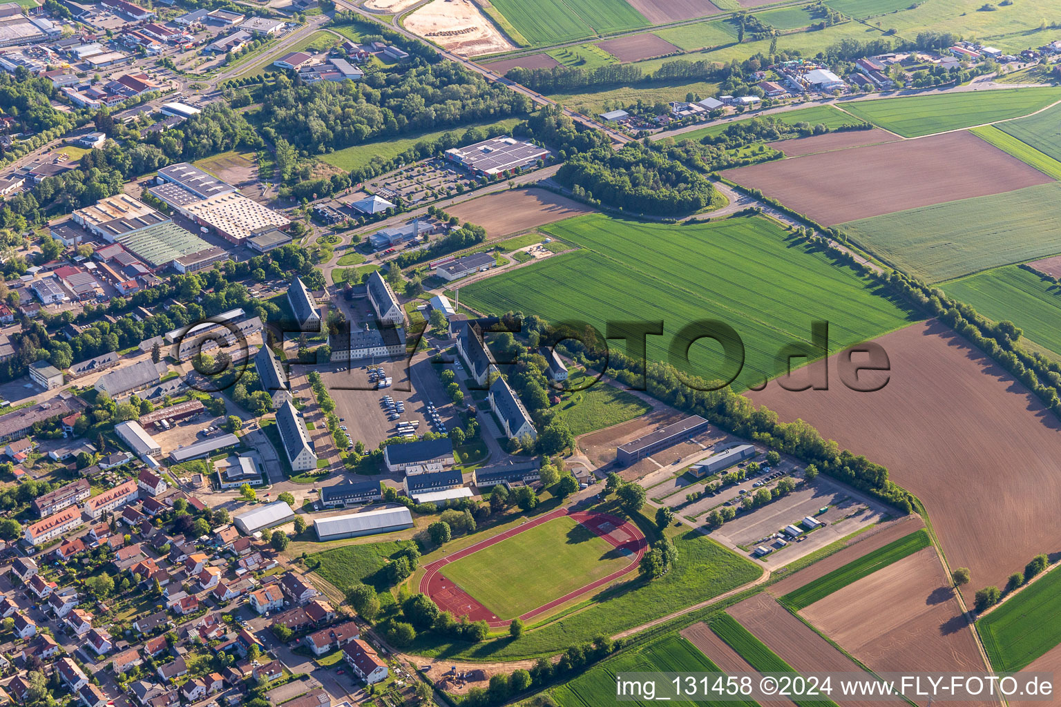 Vue aérienne de Police fédérale Bad Bergzabern à Bad Bergzabern dans le département Rhénanie-Palatinat, Allemagne