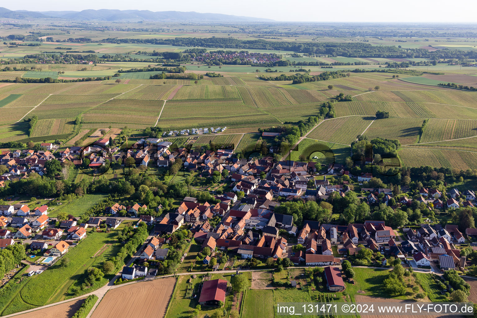 Vue oblique de Dierbach dans le département Rhénanie-Palatinat, Allemagne