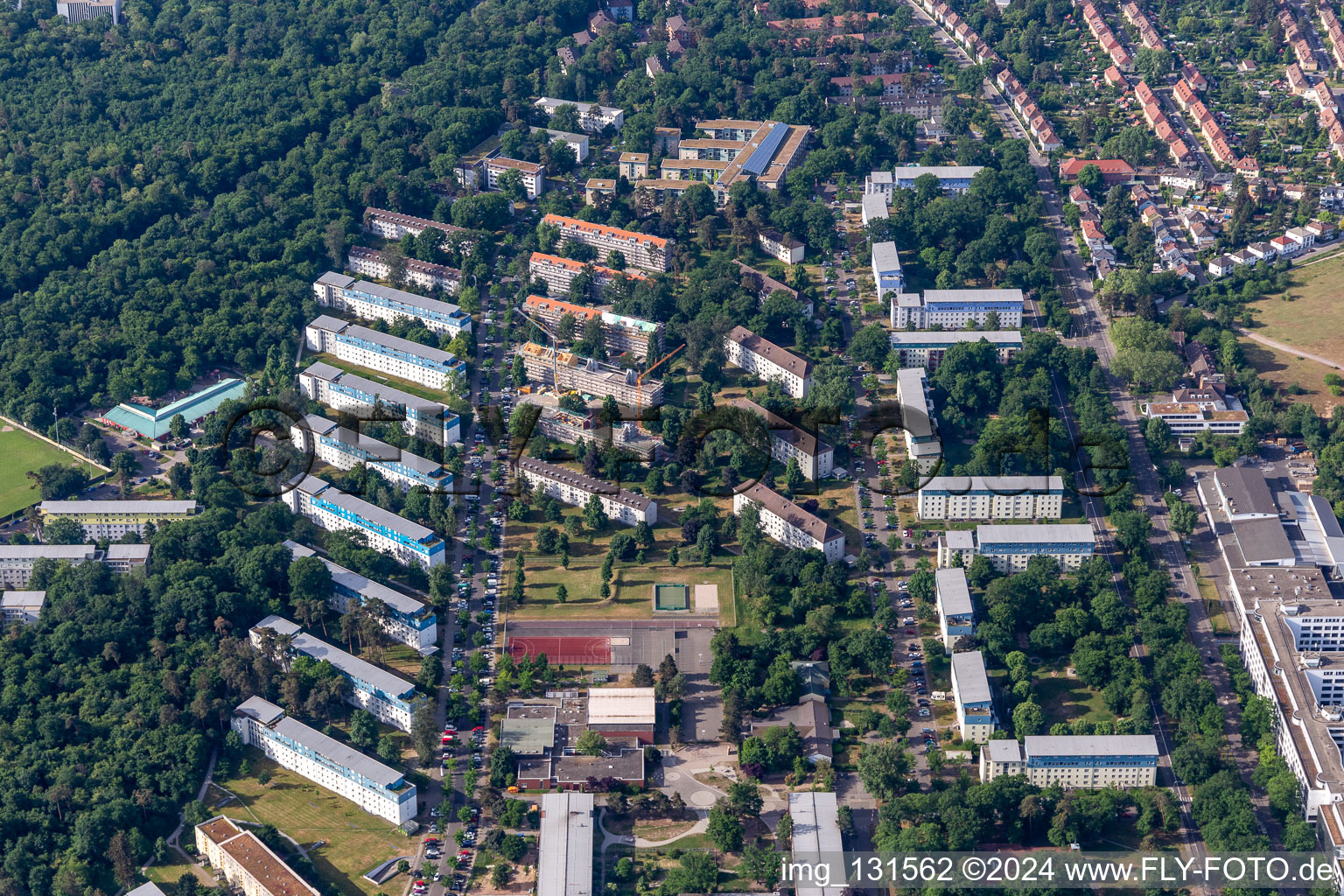 Vue aérienne de Avenue du Tennessee à le quartier Nordstadt in Karlsruhe dans le département Bade-Wurtemberg, Allemagne