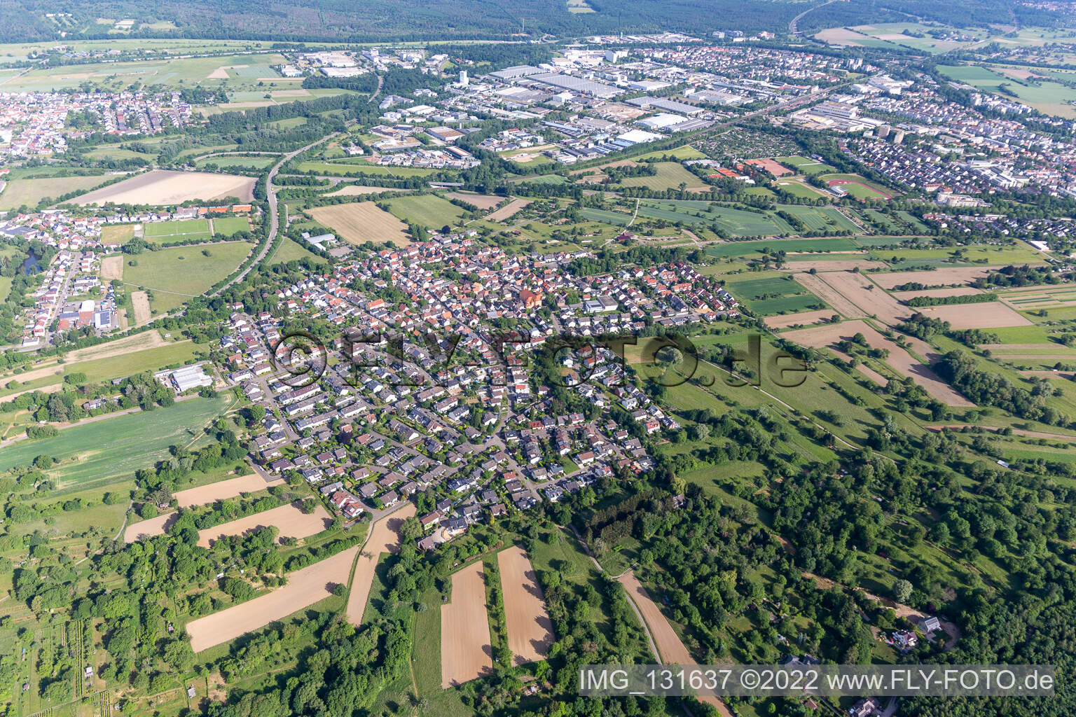 Photographie aérienne de Quartier Ettlingenweier in Ettlingen dans le département Bade-Wurtemberg, Allemagne