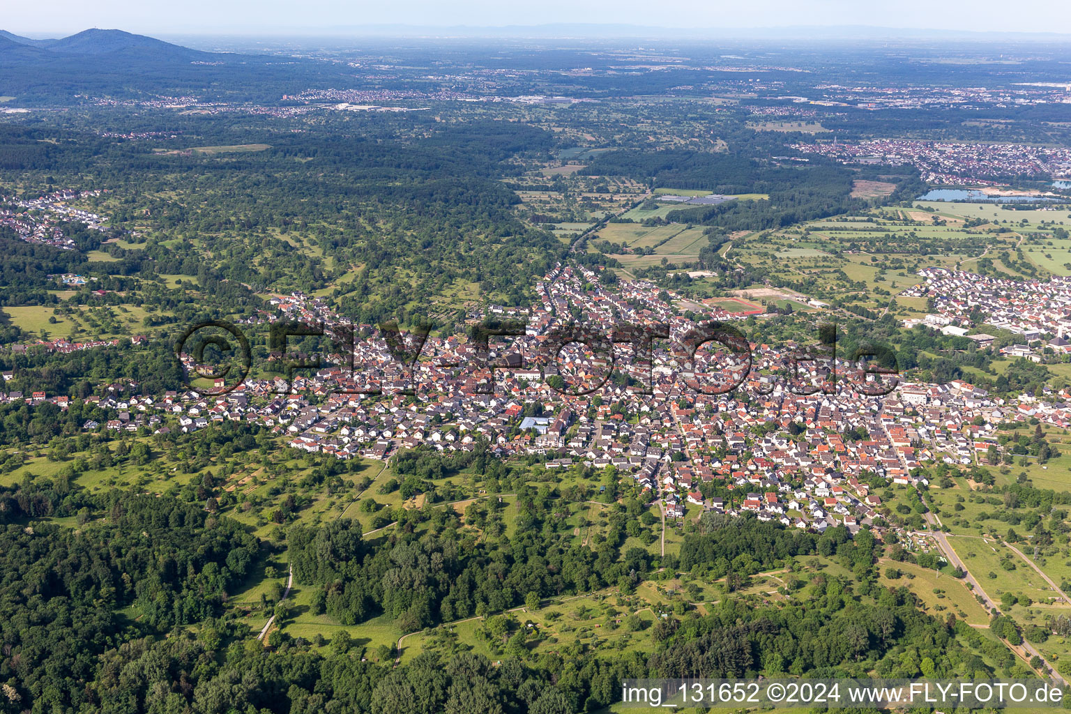 Malsch dans le département Bade-Wurtemberg, Allemagne vue d'en haut