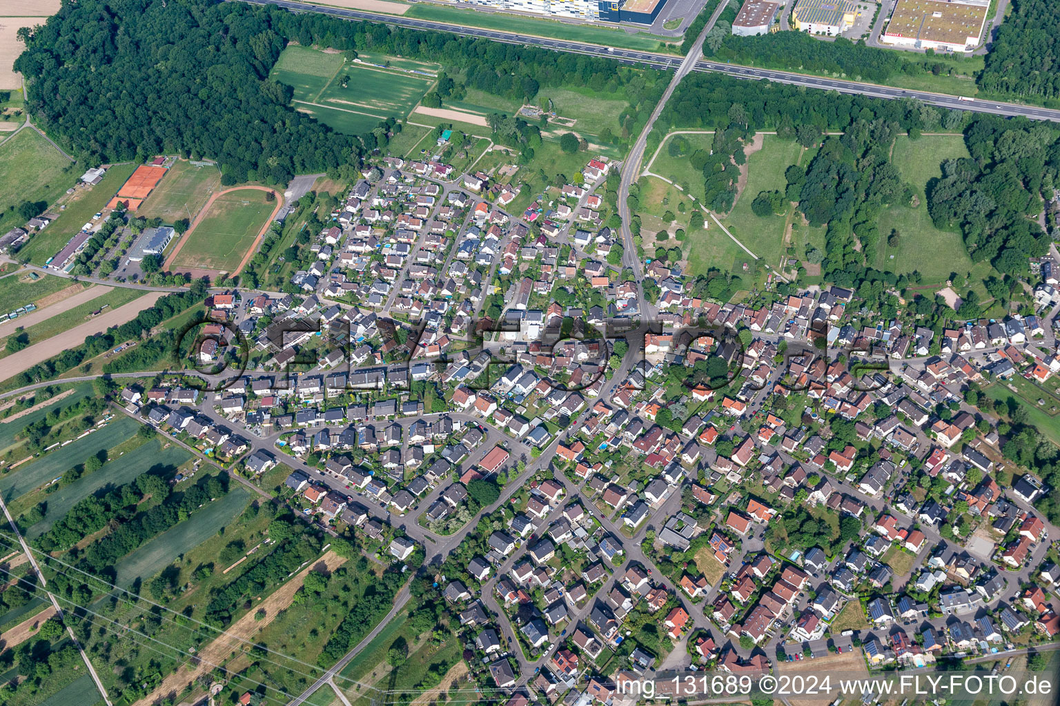 Vue aérienne de Quartier Rauental in Rastatt dans le département Bade-Wurtemberg, Allemagne