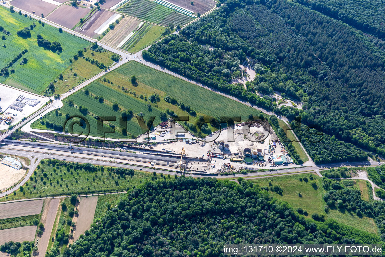 Vue oblique de Centre d'information du tunnel de Rastatt à Ötigheim dans le département Bade-Wurtemberg, Allemagne