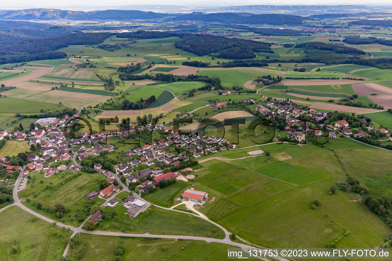 Vue aérienne de Quartier Raithaslach in Stockach dans le département Bade-Wurtemberg, Allemagne
