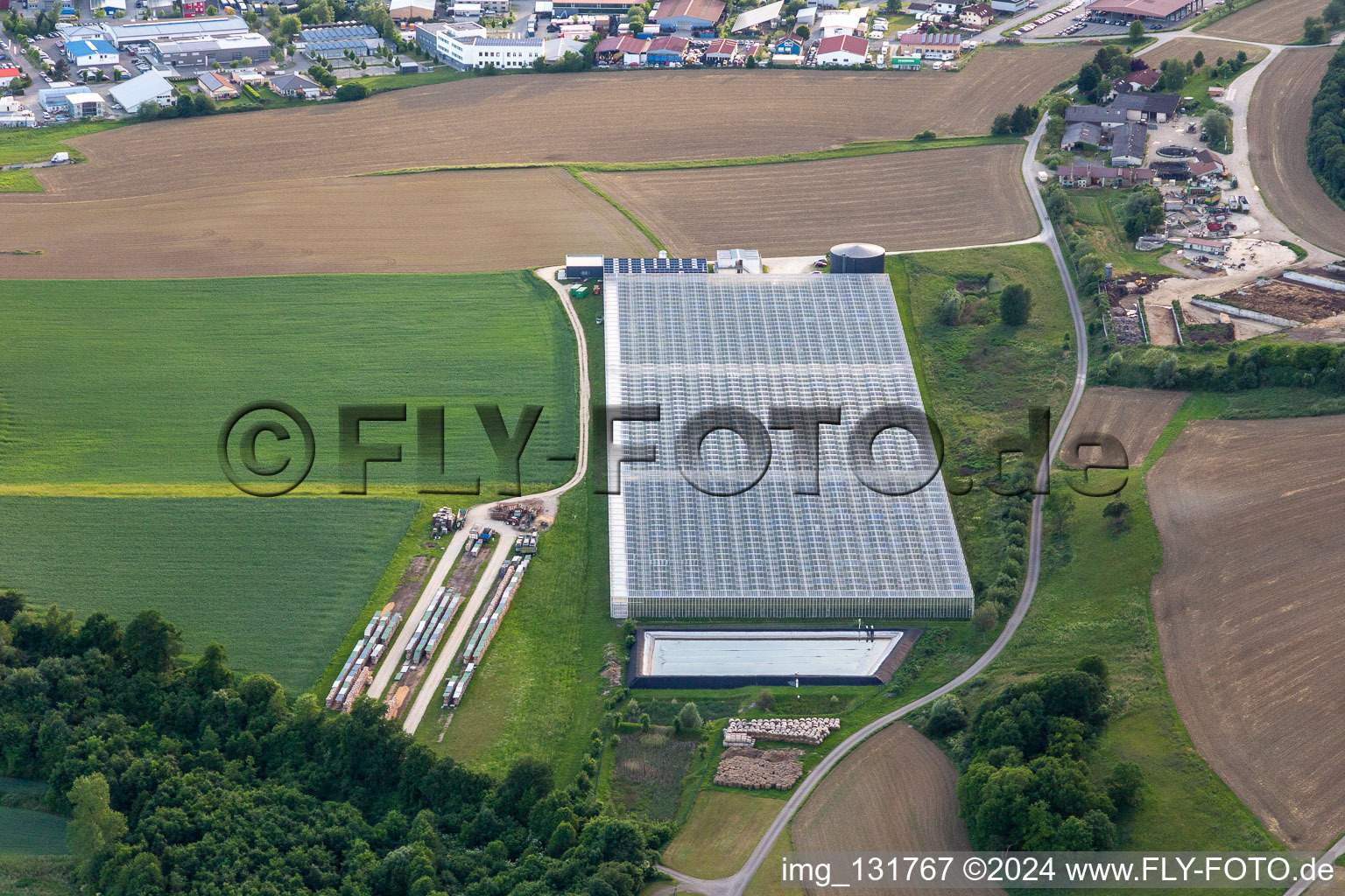 Vue aérienne de Serres à Aach dans le département Bade-Wurtemberg, Allemagne