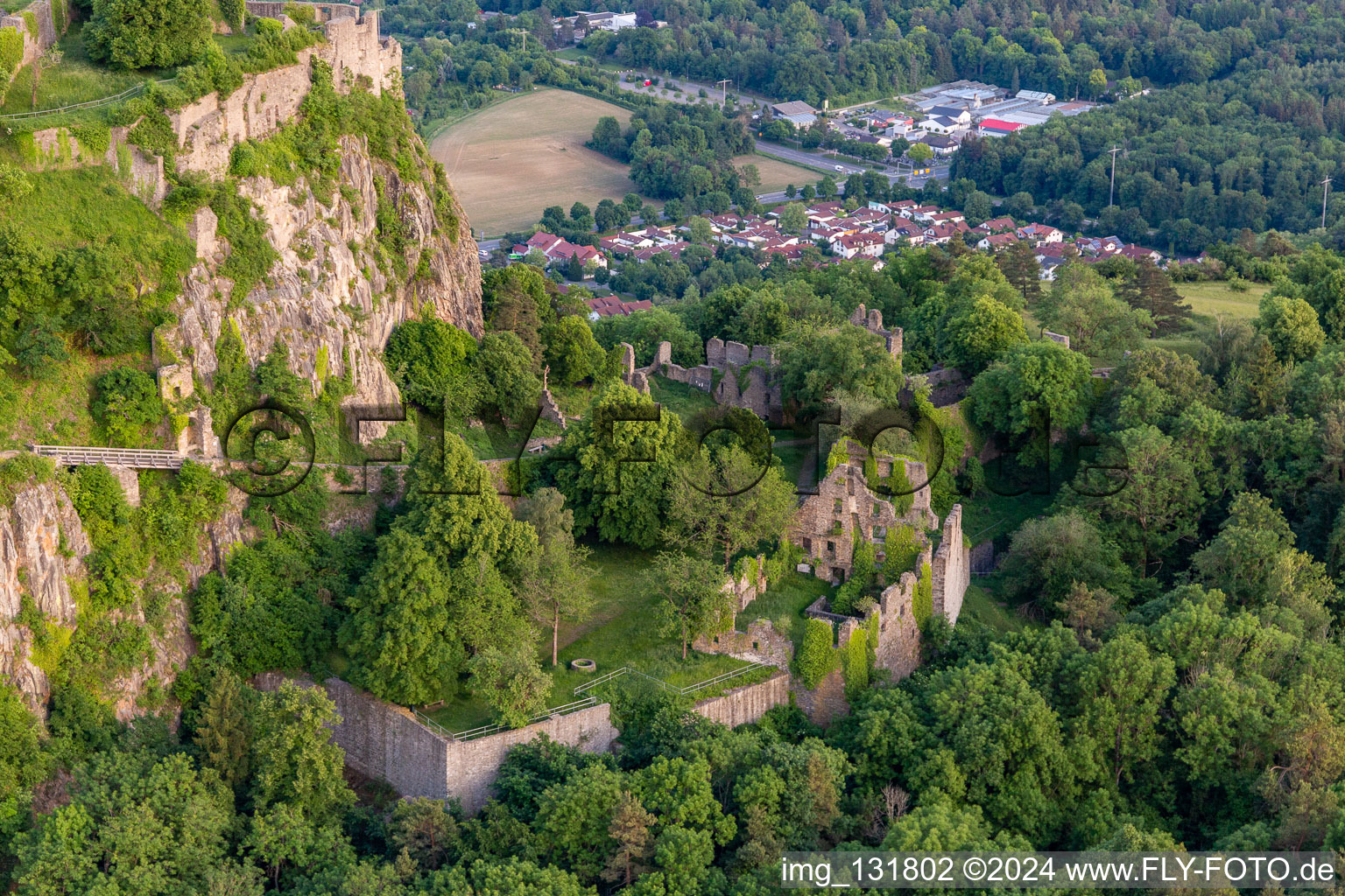 Vue aérienne de Singen dans le département Bade-Wurtemberg, Allemagne