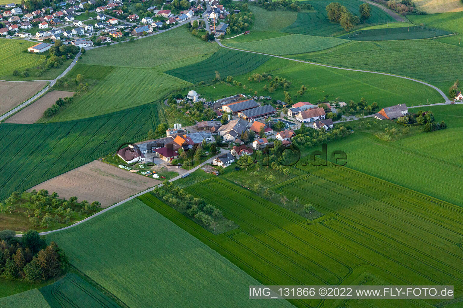 Vue aérienne de Gallmannsweil à Mühlingen dans le département Bade-Wurtemberg, Allemagne