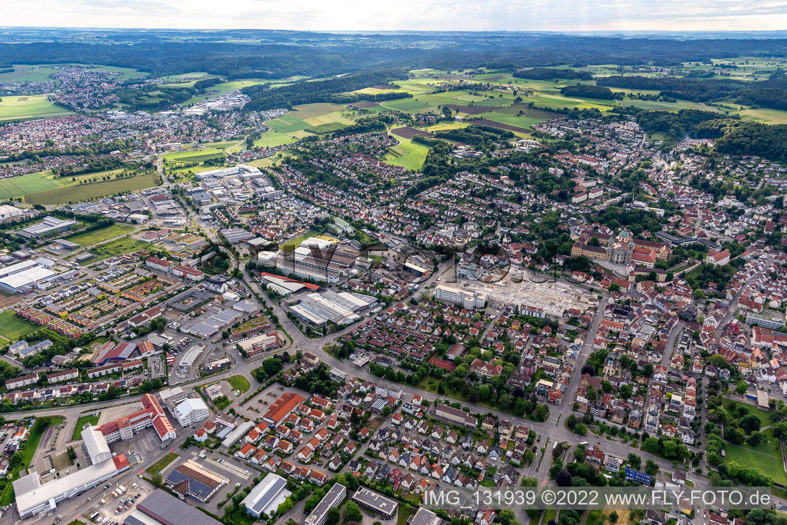 Vue aérienne de Raisins à Weingarten bei Ravensburg dans le département Bade-Wurtemberg, Allemagne