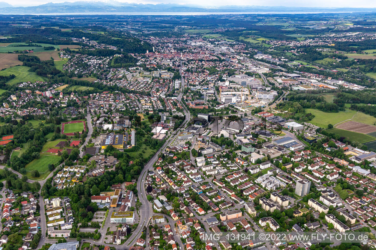 Vue aérienne de Centre des médias du district Ravensburg de l'école Humpis à Ravensburg dans le département Bade-Wurtemberg, Allemagne