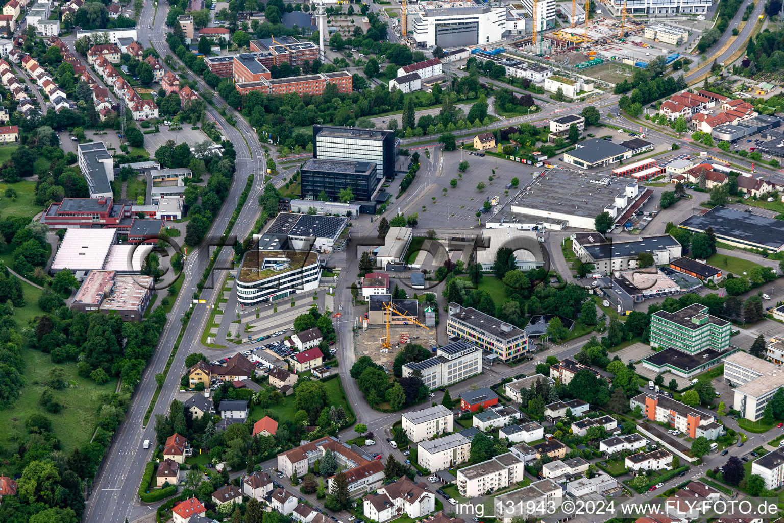 Vue aérienne de Réel, Medizentrum Eckert : Weingarten à Weingarten bei Ravensburg dans le département Bade-Wurtemberg, Allemagne